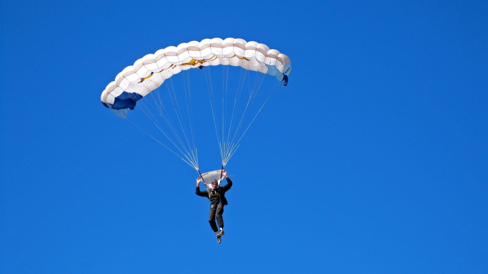 中国足球探索联赛重新分级吸引更多城镇参与，中国足协球探培训主要包括哪些内容